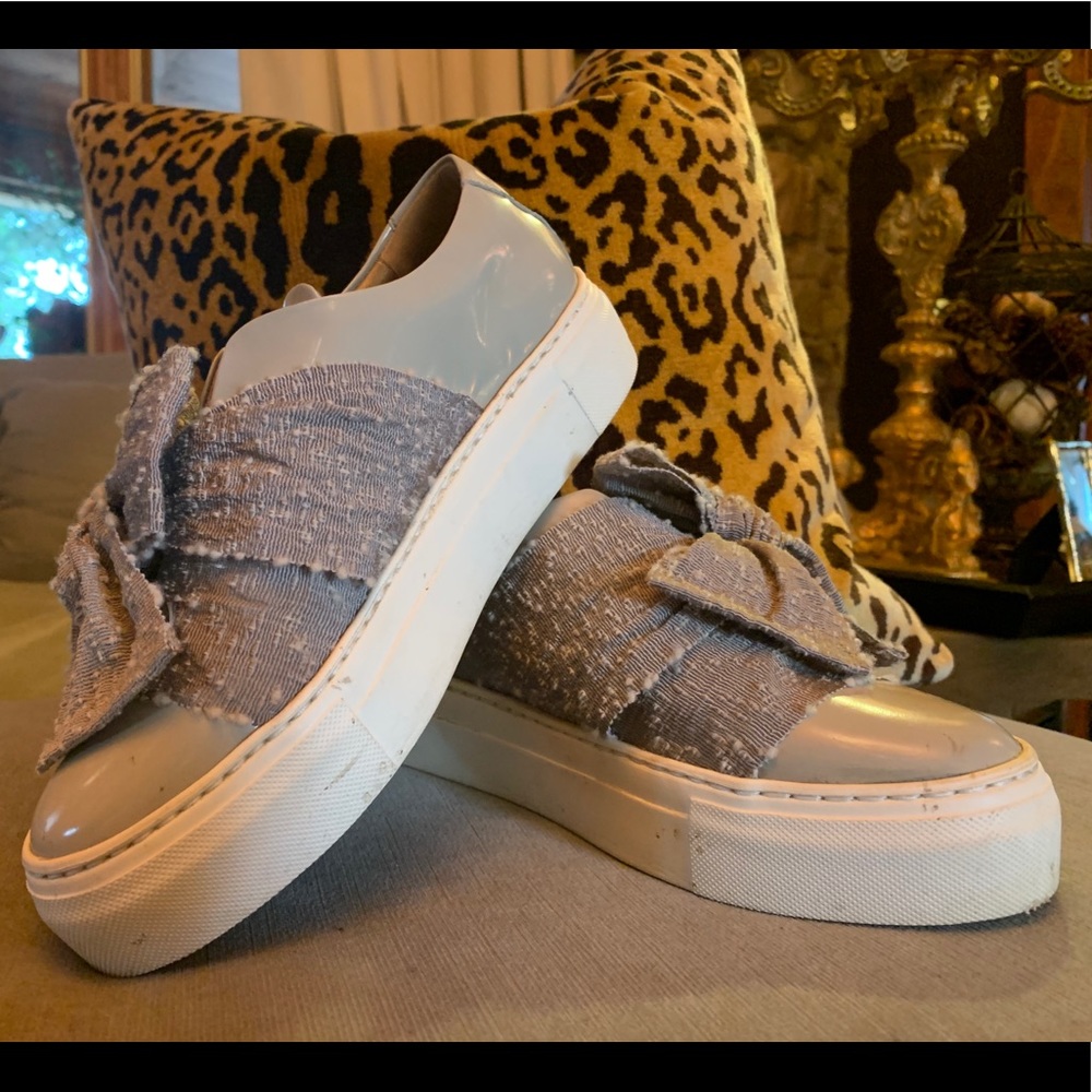 ATTILIO GIUSTI LEOMBRUNI Bow Patent Sneaker
